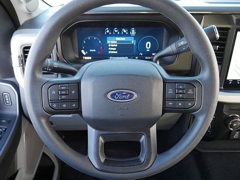 New 2026 Ford F350 XLT w/ XLT Premium Package AWD/4WD image 17