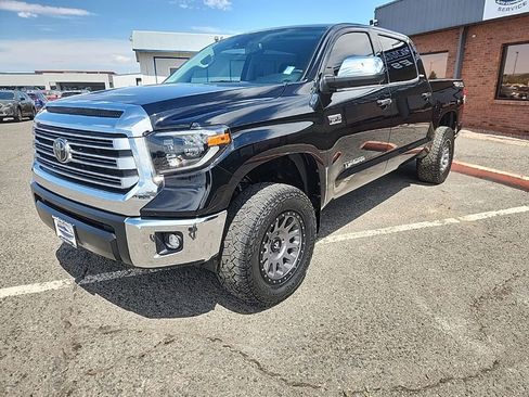 Used 2021 Toyota Tundra Limited w/ Limited Premium Package image 3