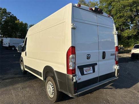 New 2026 RAM ProMaster 1500 w/ Convenience Group image 8