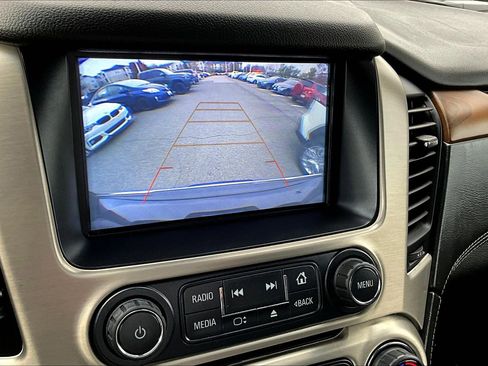 Used 2020 GMC Yukon Denali w/ Open Road Package image 19