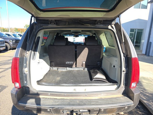 Used 2012 Cadillac Escalade ESV Platinum AWD/4WD image 8