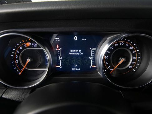 Used 2023 Jeep Wrangler Unlimited Rubicon 392 AWD/4WD image 21