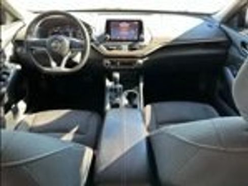 Used 2023 Nissan Altima 2.5 SV image 11