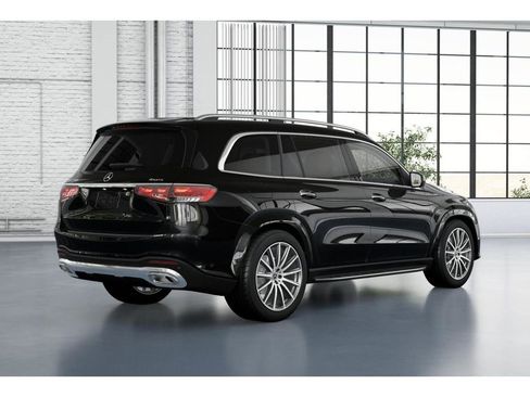 New 2026 Mercedes-Benz GLS 580 4MATIC image 21