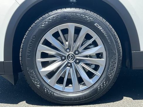 Used 2024 MAZDA CX-90 Plug-In Hybrid w/ Preferred AWD/4WD image 33