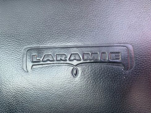 Used 2016 RAM 2500 Laramie w/ Convenience Group image 17