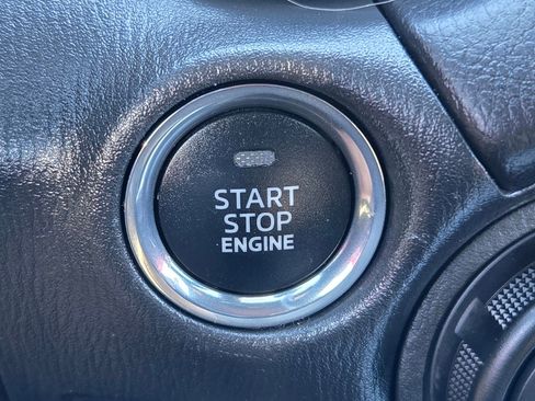 Used 2023 MAZDA MX-5 Miata Club RWD image 24
