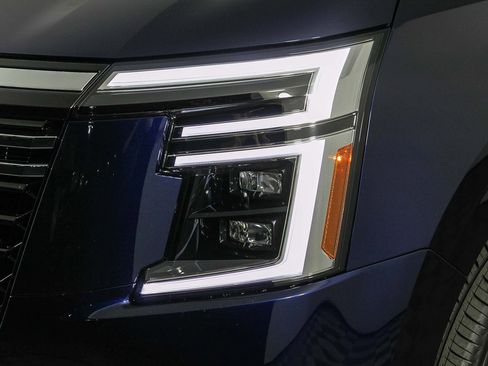 New 2026 Nissan Armada SL image 4