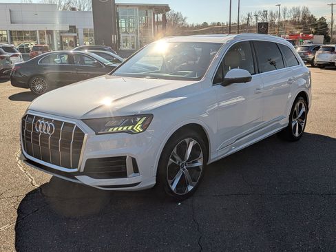 Used 2021 Audi Q7 3.0T Prestige w/ Prestige Package image 8