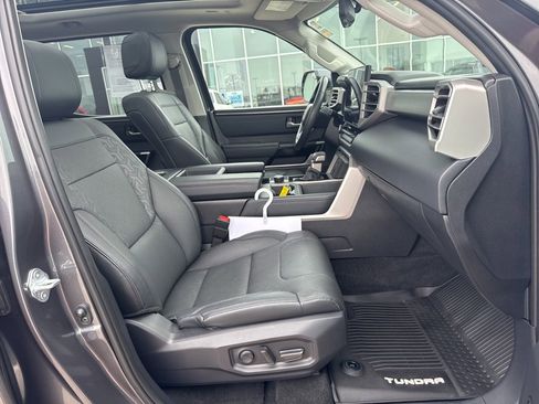 Used 2022 Toyota Tundra Limited image 30