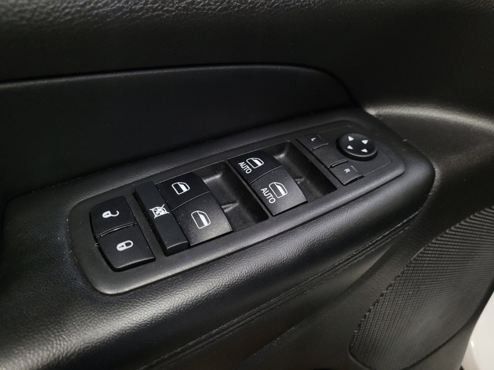 Used 2019 Jeep Grand Cherokee Limited w/ Luxury Group II AWD/4WD image 27