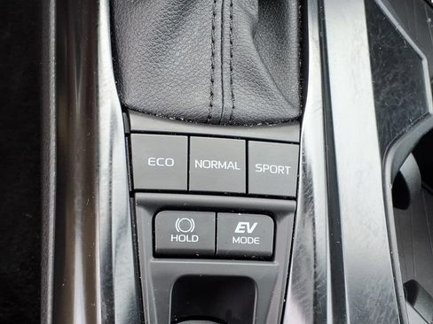 Used 2026 Toyota Camry LE w/ Convenience Package FWD image 24