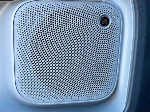 Used 2022 Ford Maverick Lariat w/ Lariat Luxury Package image 18