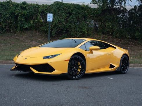 Used 2015 Lamborghini Huracan LP 610-4 image 1