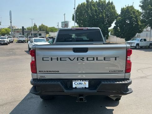 Used 2024 Chevrolet Silverado 2500 Custom w/ Custom Value Package AWD/4WD image 5