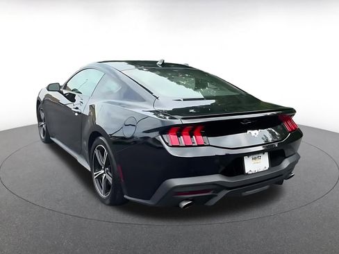 Used 2024 Ford Mustang Premium image 11