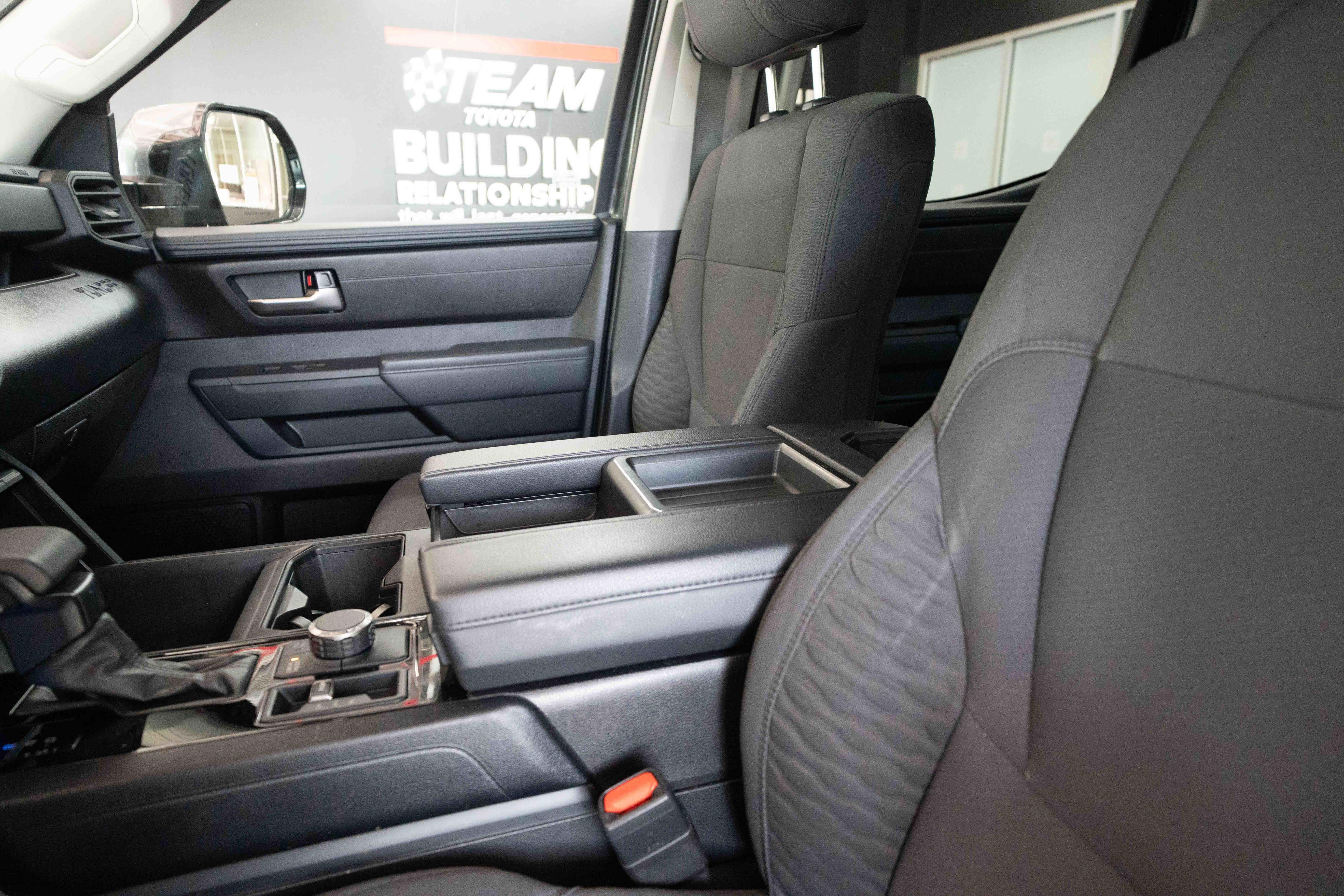 Used 2023 Toyota Tundra SR5 w/ SR5 Convenience Package AWD/4WD image 10