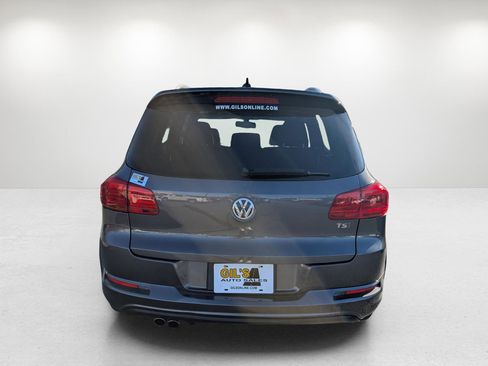 Used 2016 Volkswagen Tiguan R-Line image 6