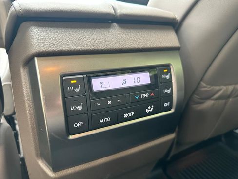 Used 2023 Lexus GX 460 Premium w/ Premium Package AWD/4WD image 19