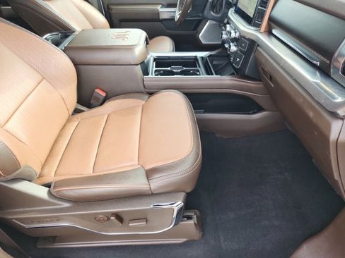 Certified 2024 Ford F350 King Ranch w/ FX4 Off-Road Package AWD/4WD image 15