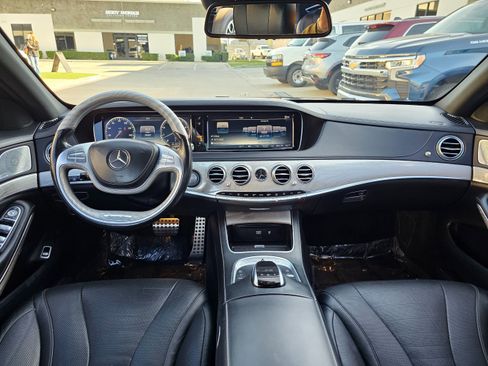 Used 2016 Mercedes-Benz S 550 Sedan image 23