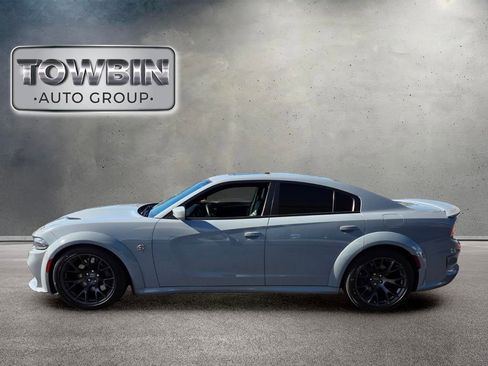 Used 2020 Dodge Charger SRT Hellcat w/ Carbon/Suede Interior Package RWD image 7