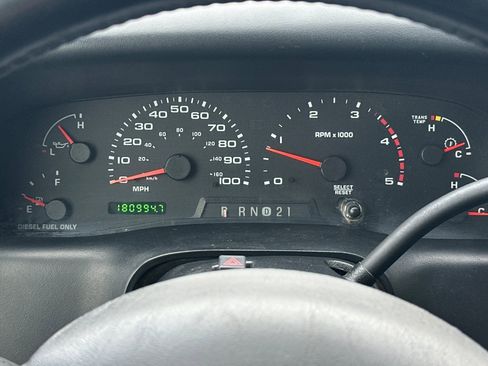 Used 2003 Ford F250 XLT image 21