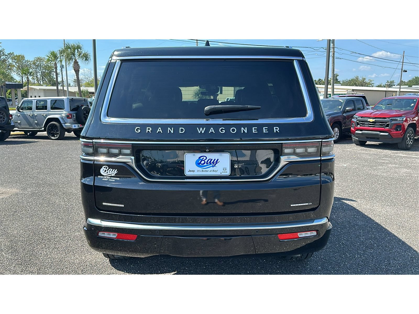 Used 2022 Jeep Grand Wagoneer Series I w/ Flexible Seating Group AWD/4WD image 5