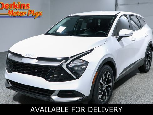Used 2023 Kia Sportage EX FWD image 1