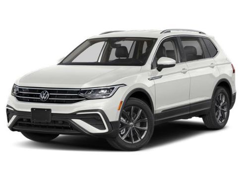 Used 2022 Volkswagen Tiguan SE AWD/4WD image 1