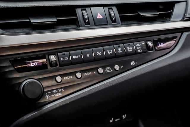 Used 2019 Lexus ES 350 w/ Premium Package FWD image 37