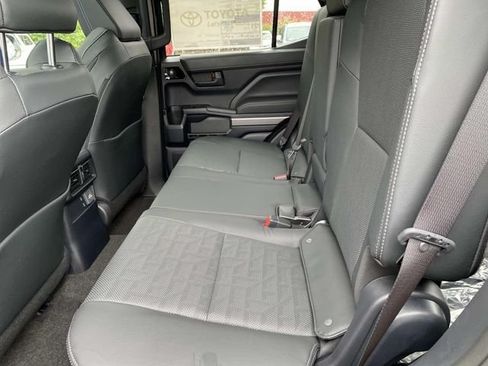 New 2026 Toyota 4Runner 4WD image 7