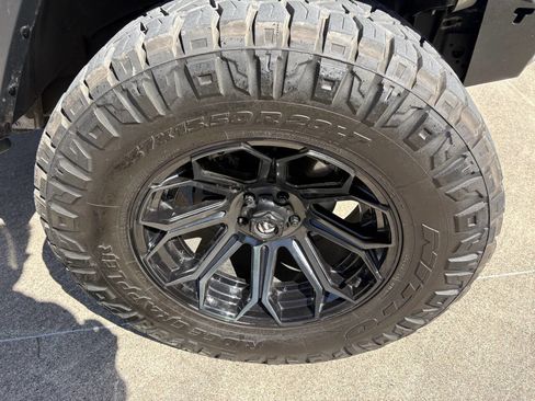 Used 2021 Jeep Wrangler Unlimited Sahara image 15