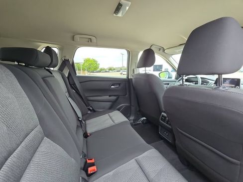 New 2026 Nissan Rogue SV FWD image 27