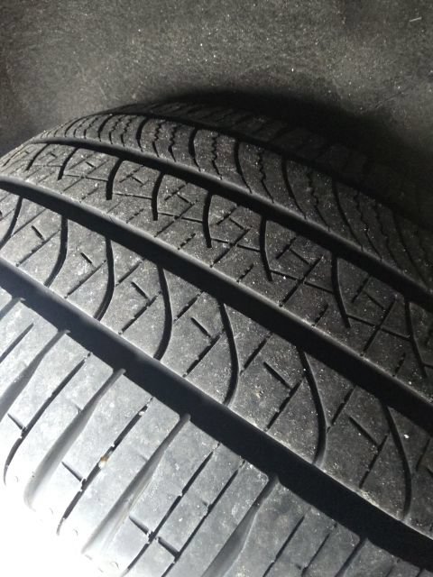 Used 2024 Chrysler Pacifica Limited FWD image 11