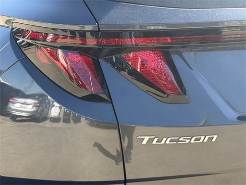 Used 2024 Hyundai Tucson SE image 6