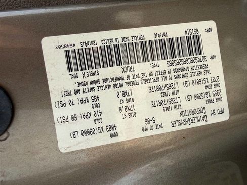 Used 2006 Dodge Ram 2500 Truck SLT image 36