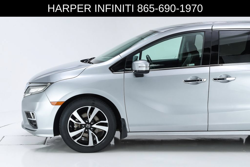 Used 2020 Honda Odyssey Elite image 3