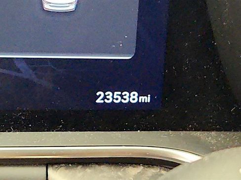Used 2025 Genesis G90 3.5T AWD/4WD image 16