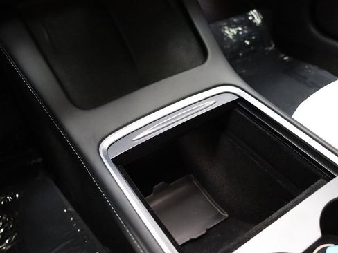 Used 2021 Tesla Model 3 Long Range image 49