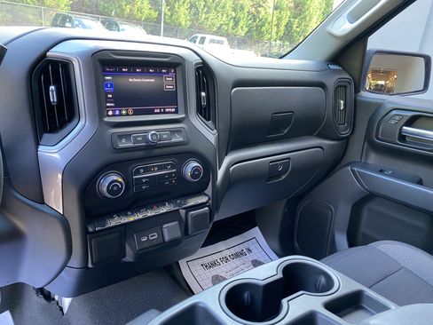 Used 2022 Chevrolet Silverado 1500 Custom Trail Boss w/ Safety Confidence Package AWD/4WD image 24