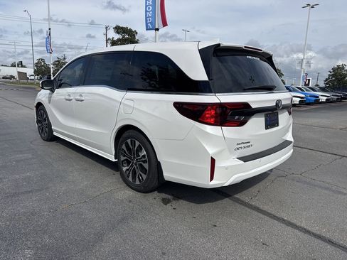 New 2026 Honda Odyssey Elite image 5