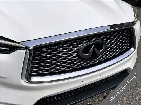 Used 2019 INFINITI QX50 Luxe w/ Navigation Package FWD image 25