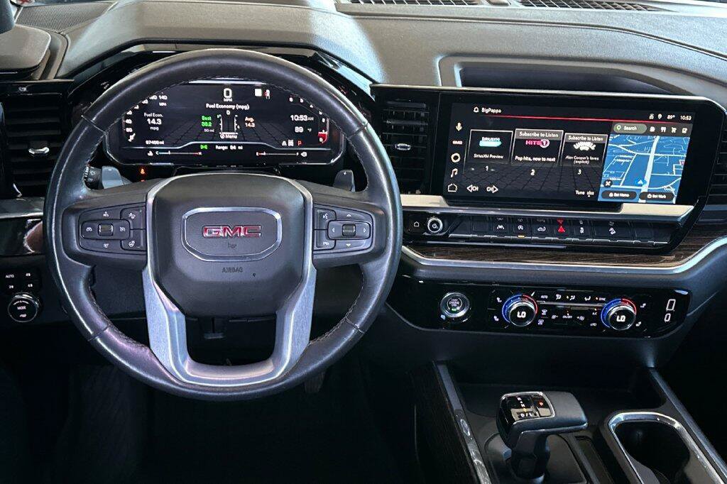Used 2023 GMC Sierra 1500 Elevation AWD/4WD image 14