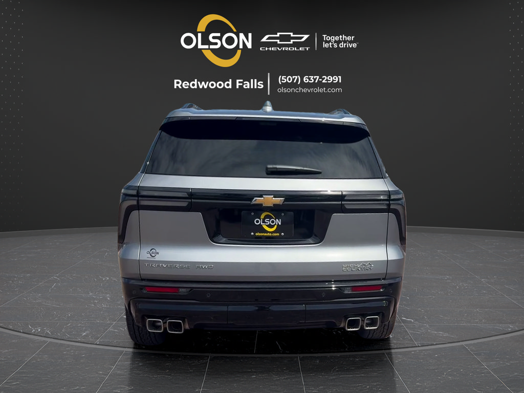 Used 2026 Chevrolet Traverse High Country w/ LPO, Floor Liner Package AWD/4WD image 4