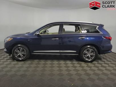 Used 2019 INFINITI QX60 Luxe w/ Essential Package