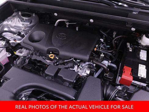Certified 2024 Toyota RAV4 LE AWD/4WD image 17