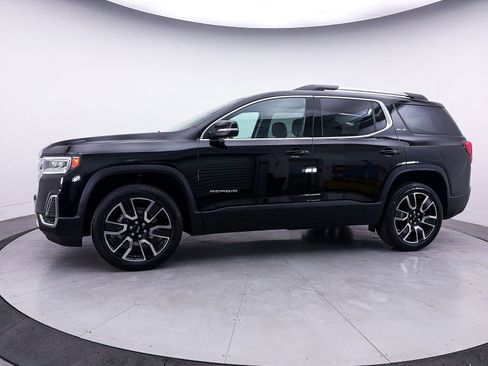 Used 2022 GMC Acadia SLE w/ Driver Convenience Package FWD image 42