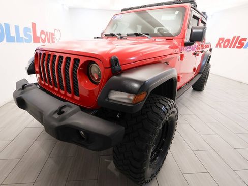 Used 2020 Jeep Gladiator Sport w/ Quick Order Package 23S AWD/4WD image 1