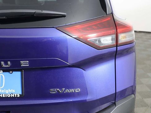 Used 2023 Nissan Rogue SV image 14